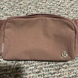 NWT Lululemon Everywhere Belt Bag 1L